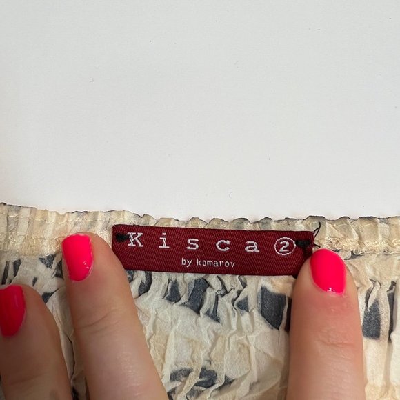 Kisca by Komarov Vintage Bubble Top - Picture 7 of 7